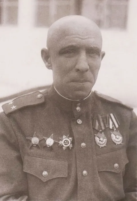 командир-764-го-стрелкового-полка-подполковник-Ф.-П.-Желонкин.-Фото-1945-года